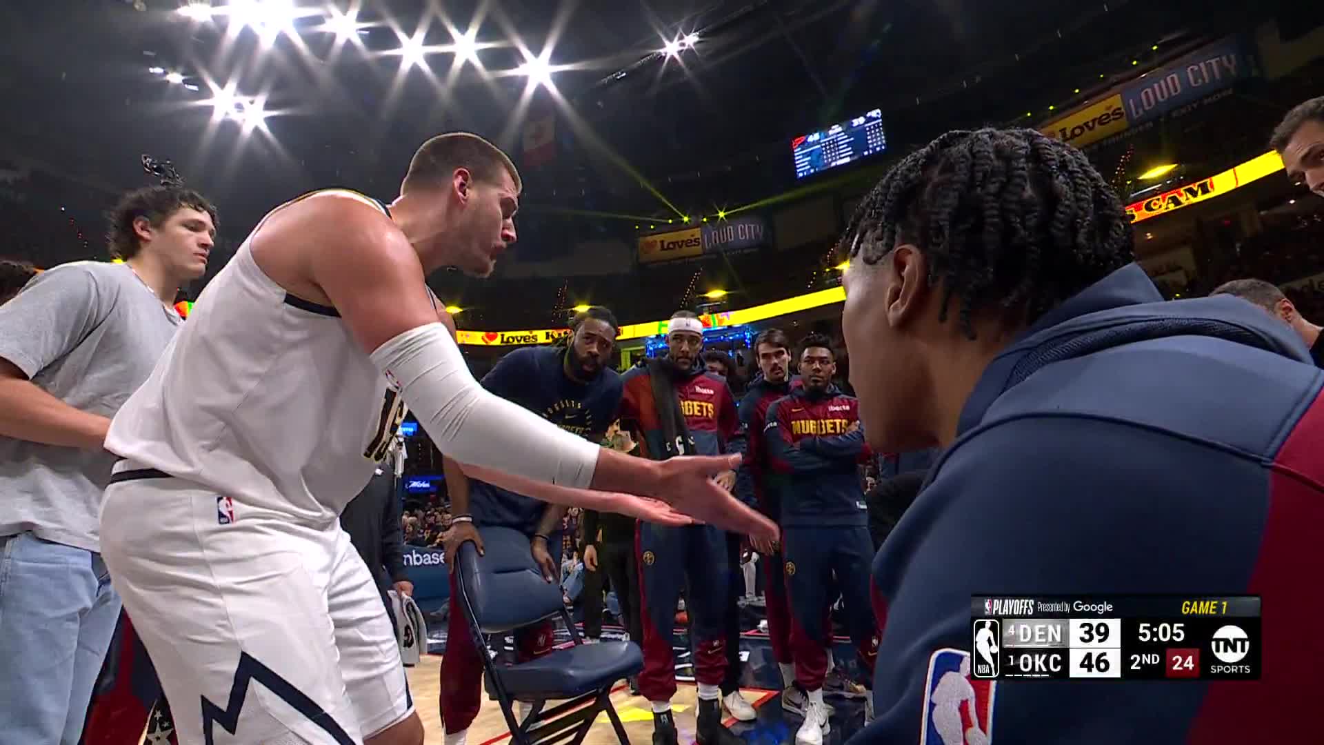 电子竞技体育平台-约基奇刷新世界纪录,F1车队教练激动落泪